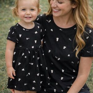 Old Navy Boo Matching Black Graphic T-Shirts with Ghosts for Mom and Child
